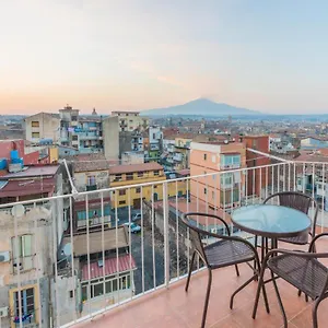 https://soffitti-colorati.catania-hotels.net